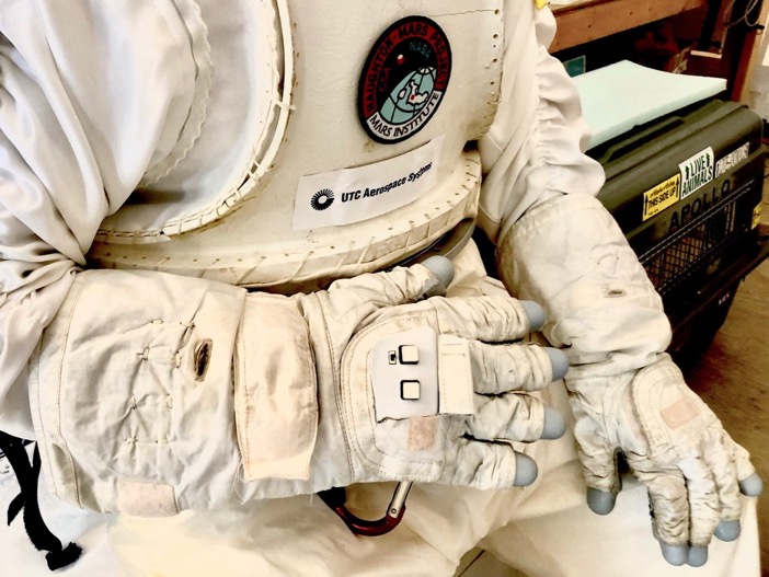 Smart glove