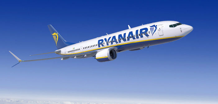 737 Max 8-200