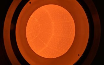 Solar reactor
