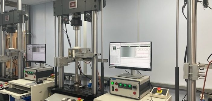 Fatigue frames for testing materials